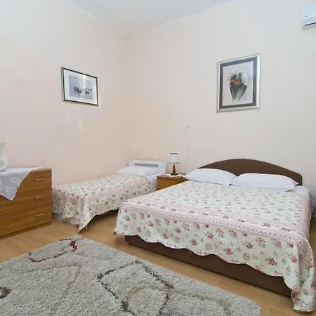Vedrana Apartment Split