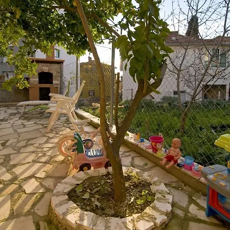 Apartment Vedrana *